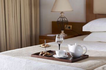 Room service - dining