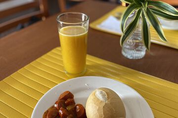 Breakfast meal