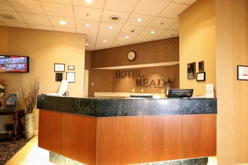 Check-in/check-out kiosk