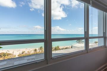 Beach/ocean view