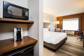 Room 25 of 44