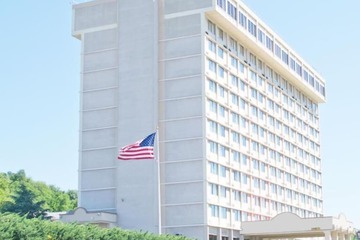 Meadowlands View Hotel