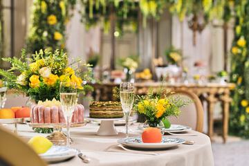 Banquet hall