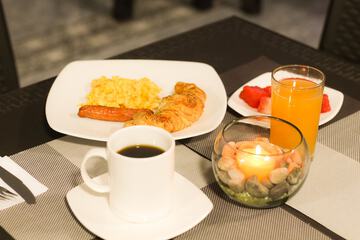 Breakfast meal