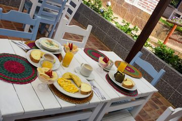 Breakfast meal