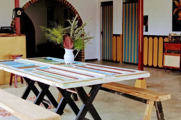 Breakfast area