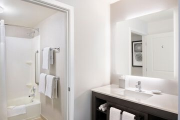 Room 20 of 47