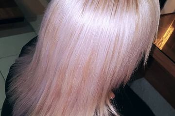 Hair salon