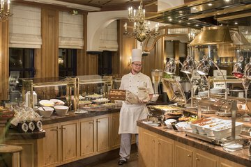 Breakfast buffet