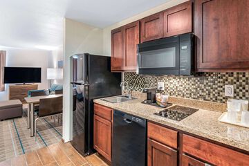 MainStay Suites Denver International Airport