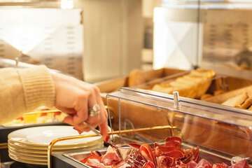 Breakfast buffet