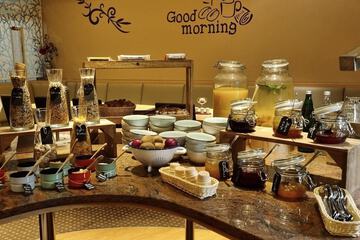Breakfast buffet