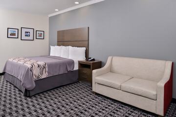 Room 8 of 27