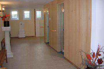 Photo 34