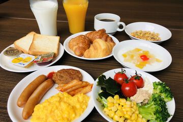 Breakfast meal