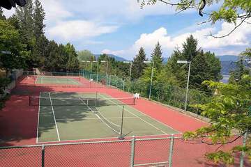 Tennis court