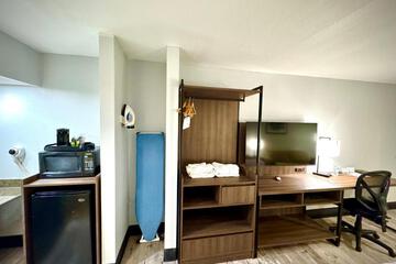 Photo 48