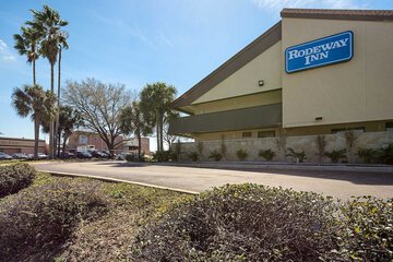 Rodeway Inn Tampa near Busch Gardens USF