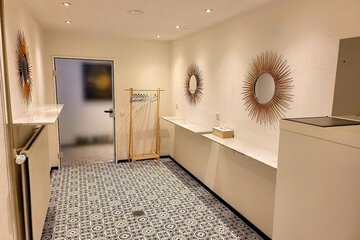 Spa reception