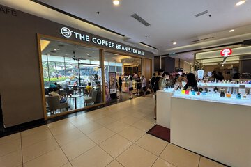 Shopping mall
