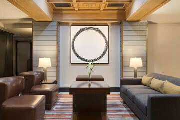 Hotel Interior 6 of 47