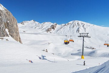 Snow and ski sports