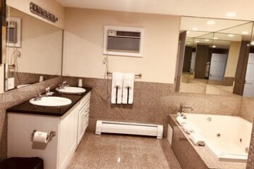 Jetted Tub