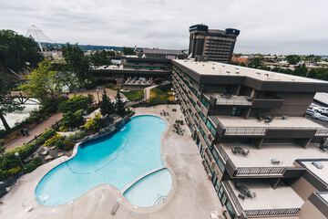 Hotel 5 of 69