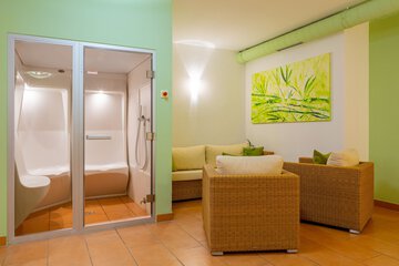 Steam room