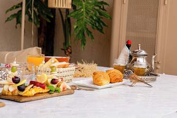 Breakfast meal