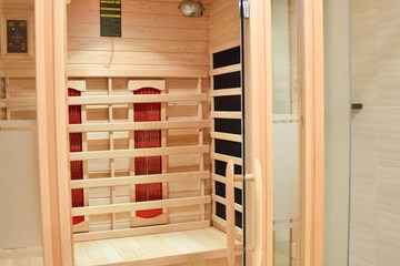 Steam room