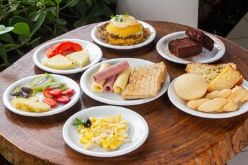 Breakfast meal
