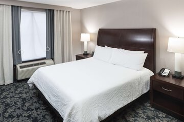 Room 16 of 44