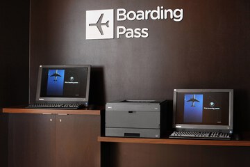 Business Center 25 of 28