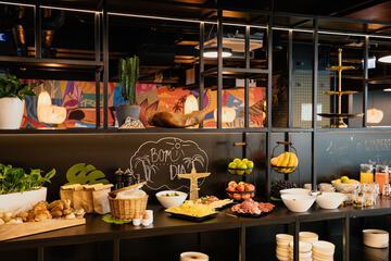 Breakfast buffet