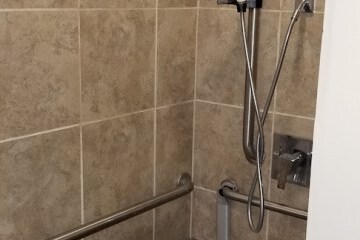 Bathroom shower