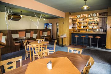 Cafe
