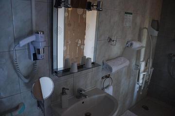 Photo 46