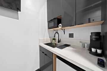 Private kitchenette