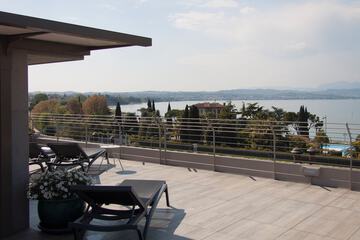Sundeck