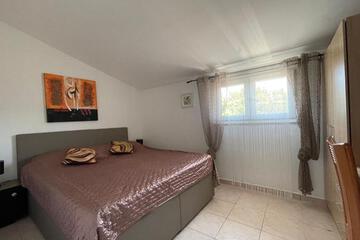 Photo 34