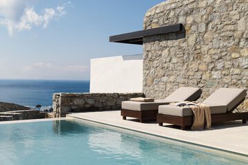 Private pool