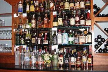 Hotel Bar