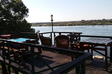 Sundeck
