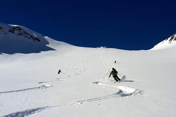 Skiing