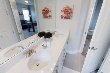 Bathroom sink