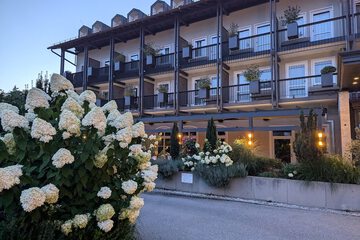 Front of property - evening/night