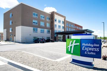 Holiday Inn Express & Suites Elko