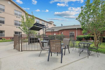 Property Grounds 34 of 34