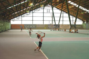 Tennis court